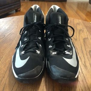 Nike men’s size 12 AirMac 2016 audacity high tops.  EUC